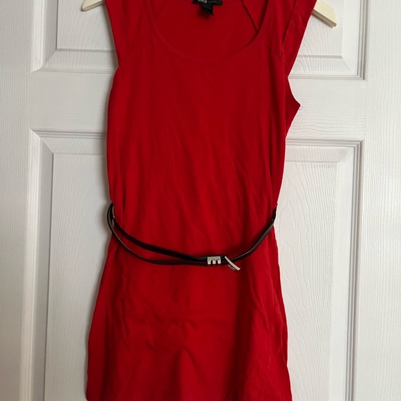 Red Sleeveless Dress with Belt - Picture 1 of 6